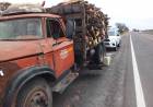 EN CAMION FUE RETENIDO CON 6000 KILOGRAMOS DE LEÑA MEZCLA