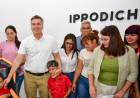 SÁENZ PEÑA: EL GOBERNADOR ZDERO ENTREGÓ AYUDAS TÉCNICAS A PERSONAS CON DISCAPACIDAD: “ES UNA POLÍTICA DE ESTADO GARANTIZAR SU INDEPENDENCIA Y CALIDAD DE VIDA”-ASEGURÓ