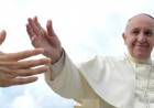 EL PAPA PASÓ UNA NOCHE TRANQUILA, PERO SU PRONÓSTICO SIGUE SIENDO RESERVADO