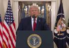 TRUMP ADMITE QUE FUE ÉL QUIEN DEMORÓ SU SALIDA DEL ESCENARIO TRAS EL ATAQUE: "QUERÍA VER QUÉ PASABA"