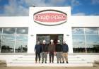 EL GOBERNADOR ZDERO ACOMPAÑÓ LA INAUGURACIÓN DE UN SISTEMA DE ENERGÍA SOLAR EN FRIGOPORC Y DESTACÓ LA INVERSIÓN PRIVADA EN EL CHACO