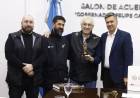 BIENAL 2026: ZDERO RECIBIÓ A JUAN CARLOS PALLAROLS, QUIEN DONÓ LA “ROSA DE LA PAZ” PARA IMPULSAR LA RESTAURACIÓN DE BOSQUES NATIVOS