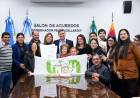 TRAS AÑOS DE ESPERA, LA ASOCIACIÓN DE SORDOS DEL CHACO YA TIENE SU TÍTULO DE PROPIEDAD