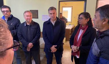 ZDERO EN EL HOSPITAL DE CHARADAI: “HEMOS INCORPORADO NUEVOS PROFESIONALES PARA SEGUIR FORTALECIENDO EL SISTEMA SANITARIO”