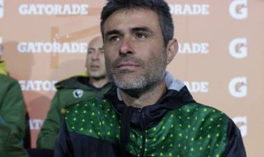 INDEPENDIENTE ACORDÓ CON JULIO VACCARI Y SERÍA EL NUEVO ENTRENADOR