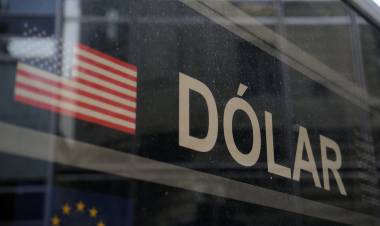 LA CITY FESTEJÓ LA VOTACIÓN EN EL SENADO Y EL FMI LIBERA DÓLARES