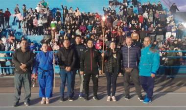 POLIDEPORTIVO JAIME ZAPATA: CHACO CELEBRÓ EL DÍA INTERNACIONAL OLÍMPICO