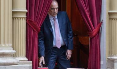 GUILLERMO FRANCOS SE PREPARA PARA DEBUTAR EN DIPUTADOS