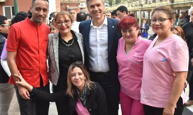 HOSPITAL PERRANDO: EL GOBERNADOR ZDERO INAUGURÓ EL NUEVO SERVICIO DE PATOLOGÍA MAMARIA