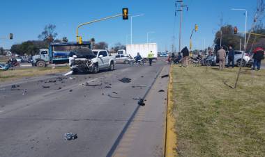 ACCIDENTE DE TRANSITO: UNA MUJER LESIONADA