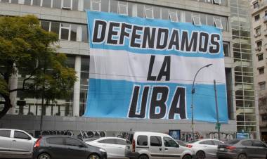 "VAMOS A VOLVER A MARCHAR PARA DEFENDER LA DE EDUCACIÓN"