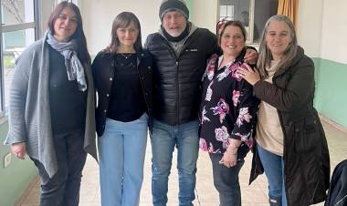 LA VICEGOBERNADORA SILVANA SCHNEIDER IMPULSA ACCIONES Y LIDERA AGENDA EN POLÍTICAS DE CONSUMOS PROBLEMÁTICOS