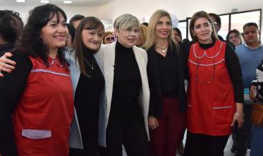 FERIA DE CIENCIAS PROVINCIAL: EL GOBIERNO RATIFICÓ QUE INCENTIVARÁ ESPACIOS PARA LA INNOVACIÓN Y LA TECNOLOGÍA