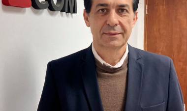 ASUMIÓ EL DR. ADRIÁN VELEFF COMO PRESIDENTE DE ECOM CHACO