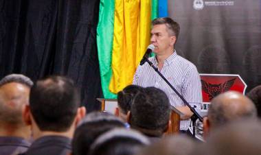 EL GOBERNADOR ZDERO LANZÓ LA CONVOCATORIA PARA LA INCORPORACIÓN DE 200 NUEVOS MIEMBROS PARA EL SERVICIO PENITENCIARIO, CICLO 2025