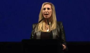 ECHARON A UNA FUNCIONARIA QUE ERA AMIGA DE MILEI, PERO QUE DESAFIÓ EL PODER DE KARINA