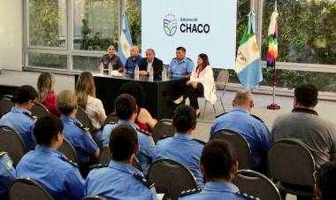 PREVENCIÓN DEL CÁNCER DE MAMA: CAPACITACIÓN DESTINADA A AGENTES DE LA ESCUELA DE POLICÍA Y DEL SPP