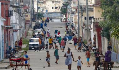 CUBA: VOLVIÓ LA LUZ A LA HABANA, AUNQUE VARIAS PROVINCIAS SIGUEN SIN SERVICIO