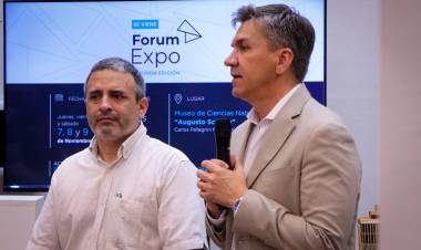 EL GOBERNADOR ZDERO ACOMPAÑÓ EL LANZAMIENTO DE LA 2° EDICIÓN DEL FORUM EXPO DEL CPAUCH