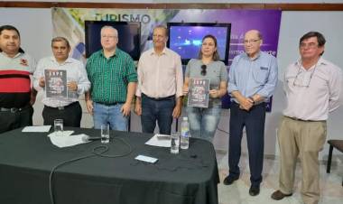 VILLA ÁNGELA: EL INTENDENTE ADALBERTO PAPP INVITA A LA COMUNIDAD A PARTICIPAR DE LA EXPO TÉCNICA JUNTO A AUTORIDADES EDUCATIVAS