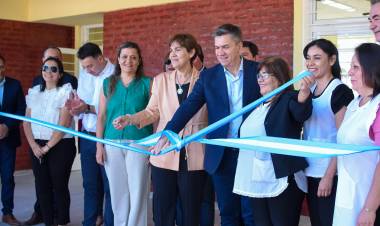 SAMUHÚ: EL GOBERNADOR ZDERO PUSO EN FUNCIONAMIENTO HOY LA PLANTA POTABILIZADORA DE AGUA