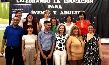 MÁS DE 1000 ESTUDIANTES Y DOCENTES DE EDUCACIÓN DE JÓVENES Y ADULTOS COMPARTIERON MUESTRA PEDAGÓGICA INTEGRAL