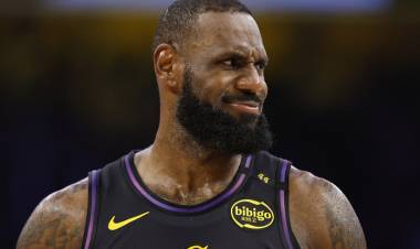 LOS 40 PIRULOS DE LEBRON JAMES
