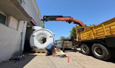 EL HOSPITAL PEDIÁTRICO "DR. AVELINO L. CASTELÁN" RECIBIÓ SU PRIMER RESONADOR EN EL MARCO DE UNA OBRA TRANSFORMADORA