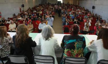 LA EDUCACIÓN CHAQUEÑA INICIA EL 2025 CON MÁS DE 2000 NUEVOS DOCENTES TITULARES