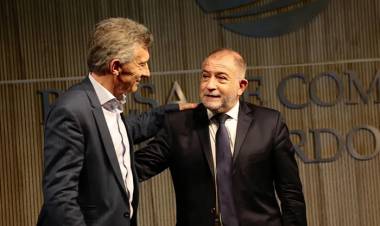 EL BLOQUE PRO SE QUEDA SIN PRESIDENTE EN EL SENADO