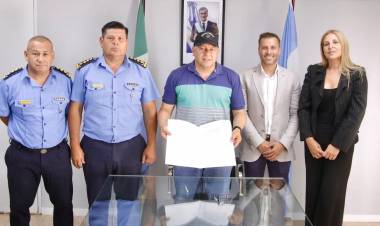 EL GOBIERNO PROVINCIAL ANUNCIÓ LA REFACCIÓN INTEGRAL DE LA COMISARÍA PRIMERA DE JUAN J. CASTELLI