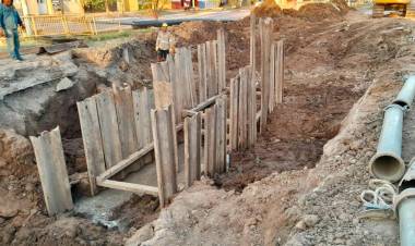 VILLA ÁNGELA: SAMEEP CONTINÚA DANDO RESPUESTAS Y SOLUCIONES AL SISTEMA CLOACAL, SITUACIÓN DEMANDADA POR LA COMUNIDAD HACE AÑOS