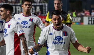 LIGA PROFESIONAL: TIGRE SE TRAJO UN TRIUNFAZO DE MENDOZA