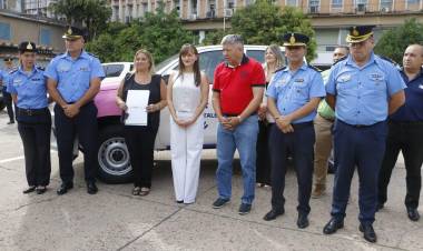 ABORDAJE INTEGRAL DE CONSUMOS PROBLEMÁTICOS: EL PROGRAMA FORTALEZA RECIBIÓ UN VEHÍCULO QUE PERMITIRÁ UN MEJOR TRABAJO EN TERRITORIO