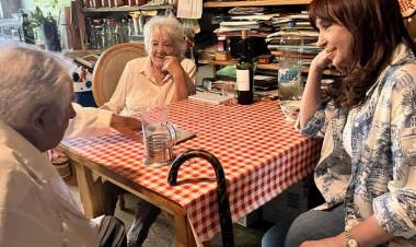 CRISTINA VISITÓ A PEPE MUJICA: "ENCUENTRO DE DOS VIEJOS AMIGOS EN TONO DE DESPEDIDA"