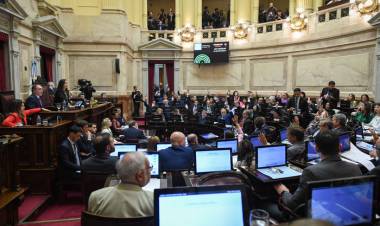SIN LOS VOTOS, EL OFICIALISMO SUSPENDIÓ LA SESIÓN PARA TRATAR EL PLIEGO DE LIJO
