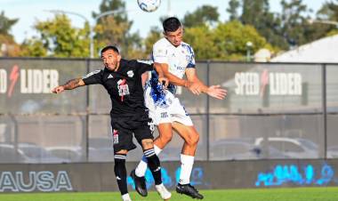 LIGA PROFESIONAL: RIESTRA Y TALLERES QUEDARON A MANO 