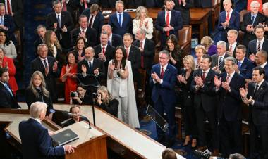 ESTADOS UNIDOS: TRUMP CULPÓ A BIDEN POR LA INMIGRACIÓN ILEGAL Y LA INFLACIÓN 