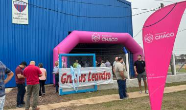 EL GOBERNADOR ZDERO INAUGURÓ EL MICROESTADIO DEL CLUB SOCIAL Y DEPORTIVO BARRIO UPCP