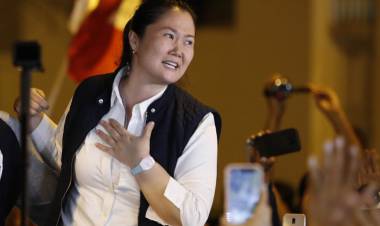 PERÚ: SUSPENDEN AL FISCAL QUE INVESTIGA A KEIKO FUJIMORI 