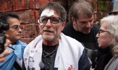"COMO DECÍA FRANCISCO, PIDEN JUSTICIA SOCIAL Y LES DAN GAS PIMIENTA"