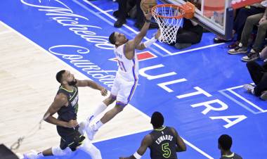 NBA: OKLAHOMA DIO EL PRIMER PASO ANTE MINNESOTA