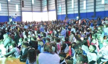 FESTEJO DEL DÍA DE LOS JARDINES: MÁS DE 12 INSTITUCIONES PARTICIPARON EN UNA JORNADA LLENA DE ALEGRÍA EN EL CEF N° 7