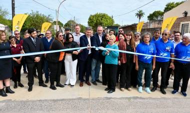 137º AÑOS DE PUERTO TIROL: EL GOBERNADOR ZDERO HABILITÓ NUEVAS CUADRAS DE PAVIMENTO Y POSTAS DE EJERCITACIÓN EN EL ACCESO A LA LOCALIDAD