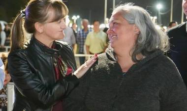 QUITILIPI: LA VICEGOBERNADORA SCHNEIDER ACOMPAÑÓ El PRIMER SORTEO PÚBLICO DE VIVIENDAS