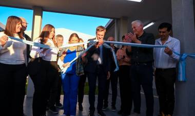 ZDERO INAUGURÓ LA AMPLIACIÓN DEL CENTRO “LA FORTALEZA” EN LA EDUVIGIS: “EL ESTADO TIENE QUE TENER CORAZÓN Y DAR SOLUCIONES DONDE MÁS SE NECESITA”
