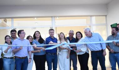 GANCEDO: EL GOBERNADOR ZDERO INAUGURÓ LA NUEVA TERMINAL DE ÓMNIBUS