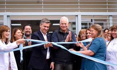 MÁS SALUD PARA LOS CHAQUEÑOS: SE INAUGURÓ ‘A NUEVO’ EL CAPS “DR. LAUREANO MARADONA” DE VILLA PROSPERIDAD