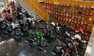 CAYERON LAS VENTAS DE AUTOS Y MOTOS