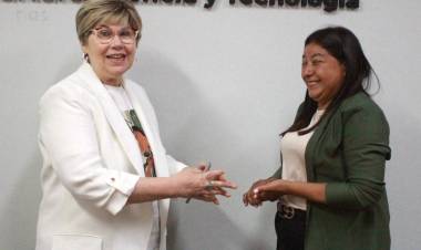 NAIDENOFF CELEBRÓ LA NUEVA NOMINACIÓN MUNDIAL DE GLORIA CISNEROS, EJEMPLO DE VOCACIÓN Y COMPROMISO EDUCATIVO